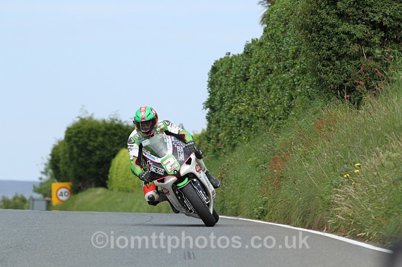 James Hillier - Bennetts.co.uk Lightweight TT