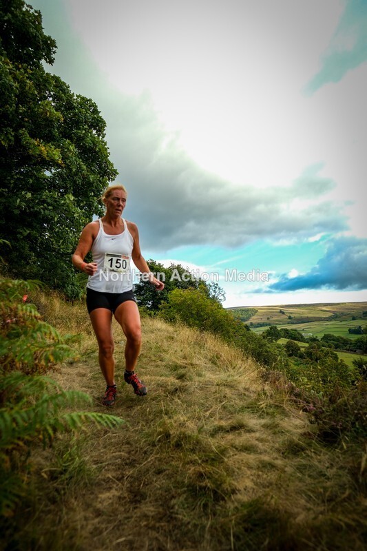 DSCF5472 - Reeth Fell race seniors