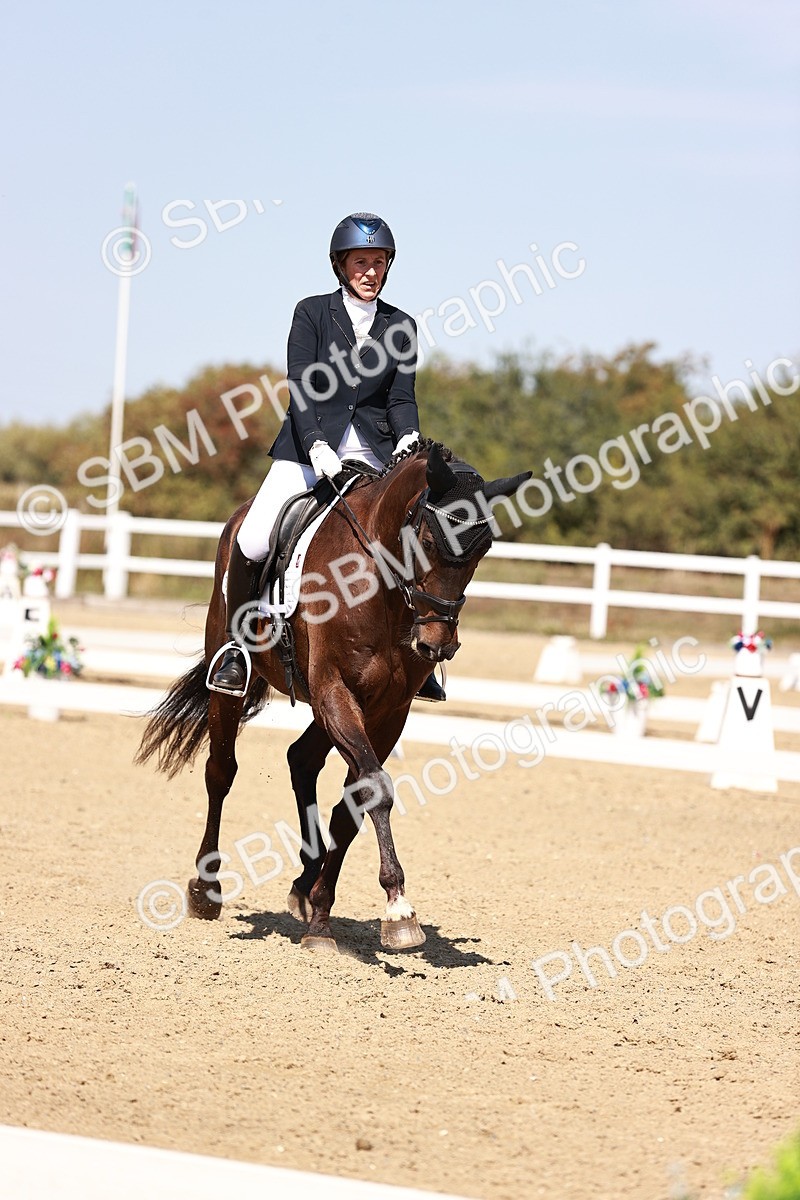 SBM_004938 - Class 12 - Novice 5 - 12.02-12.44