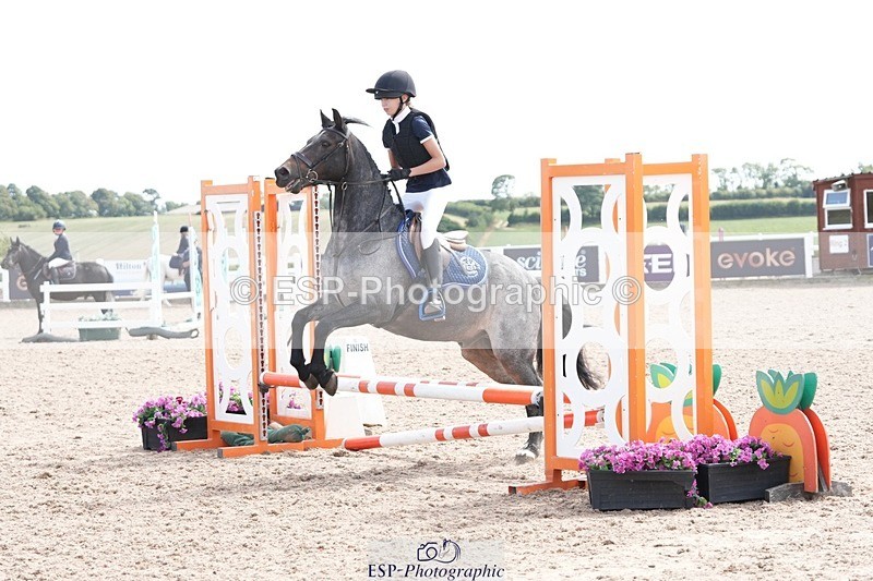 250805-151428-00078 - Clear Round and 60cm
