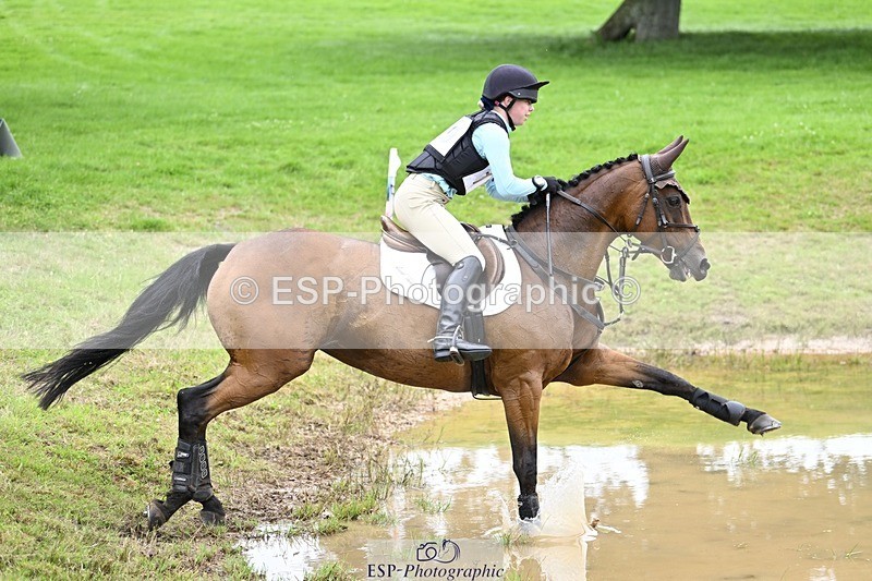 240803-125343-04529 - 119-Izzy_Baines-RIGHT_ON_QUE