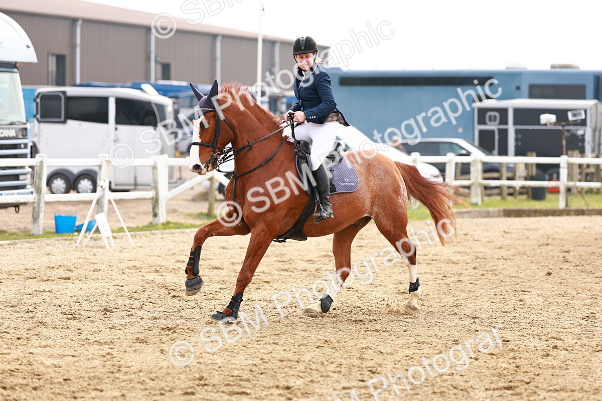  - Class 18 - Senior Newcomers - 1.10m