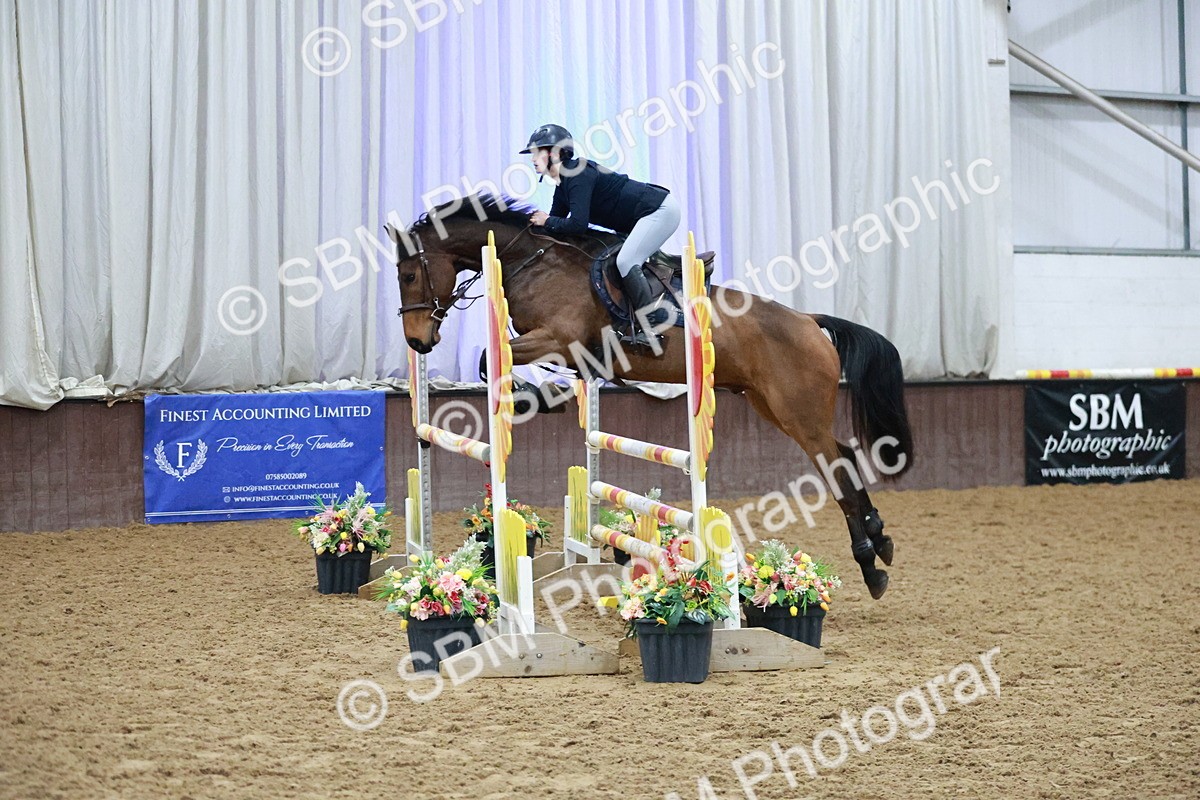 SBM_004624 - Class 17 - Senior Newcomers - 1.10m