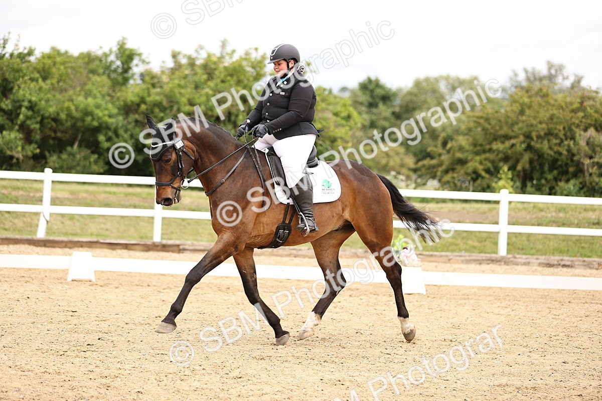SBM_002888 - Class 2 - Novice 4 - 12.00-13.10