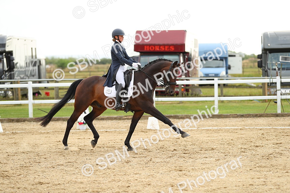 SBM_018368 - Class 11 - INT IN 15.40-16.12