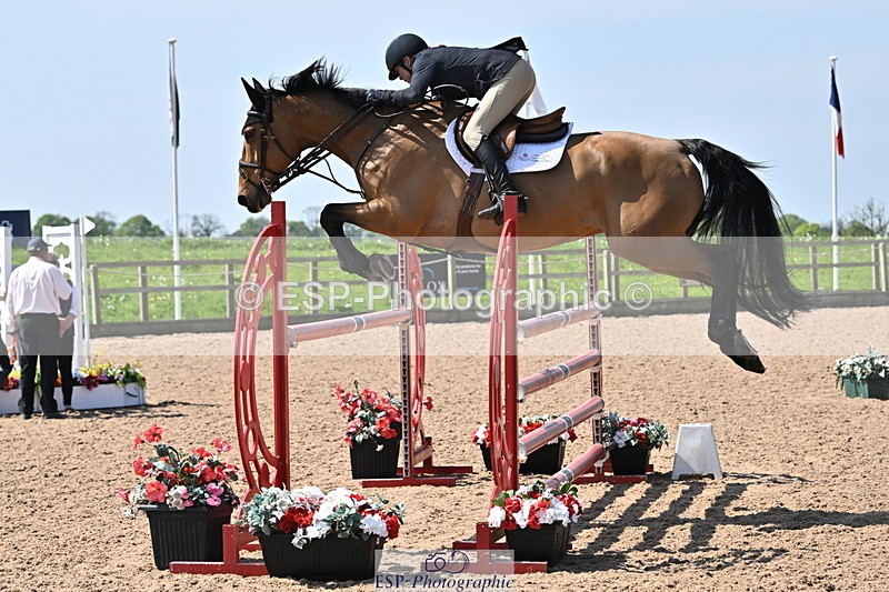 240509A-112745-01172 - Cls 9 Snr 1.20m Open