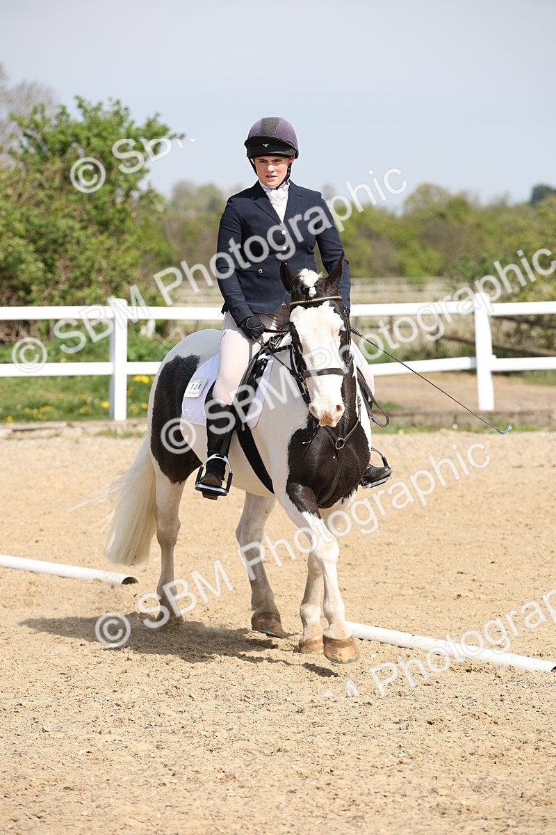 SBM_008080 - Class 4 - P2  12.41-14.36