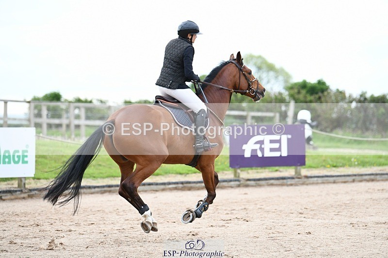 250508-091417-00621 - Cls 1 Snr Foxhunter