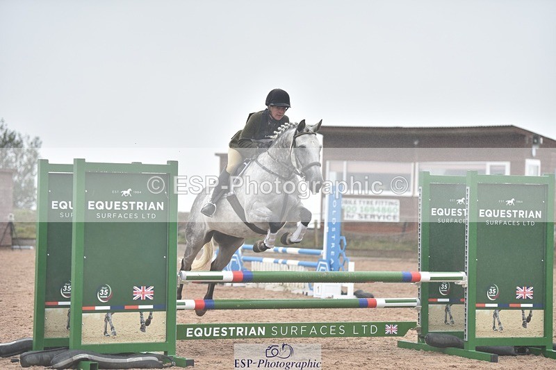 250830-135550-03366 - F-255-Janine.Paterson