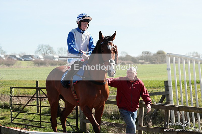 PtP 210326 38 - VWH Cirencester Races 21/03/26
