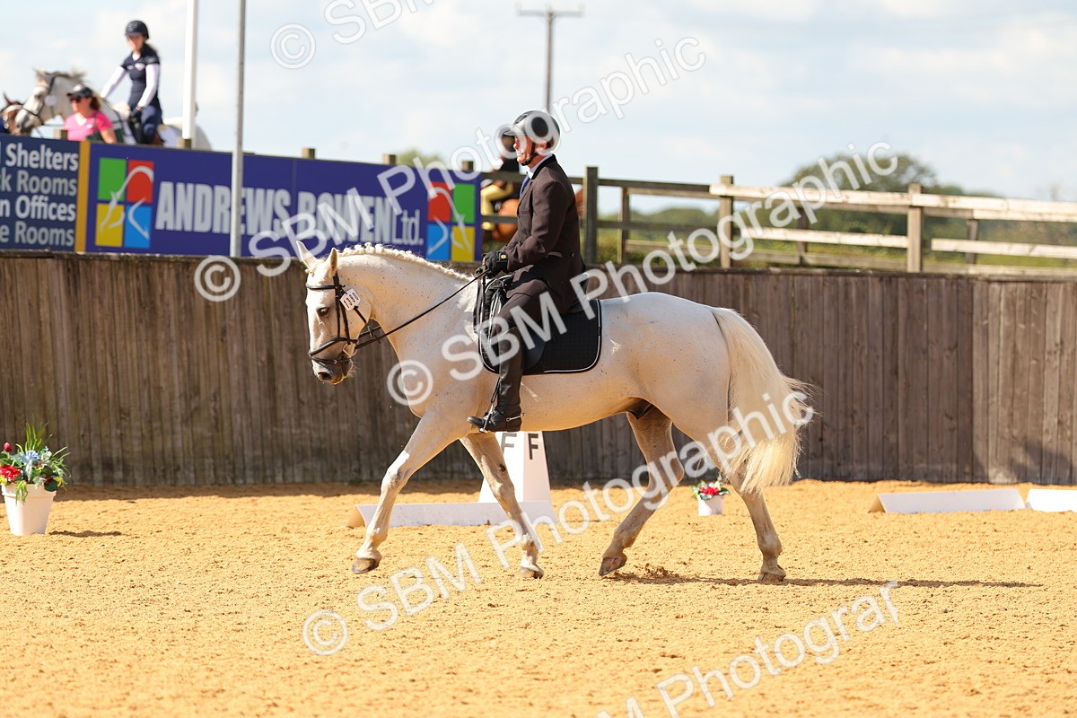 SBM_40853 - D18 - Grand Tour Championship - Novice 34