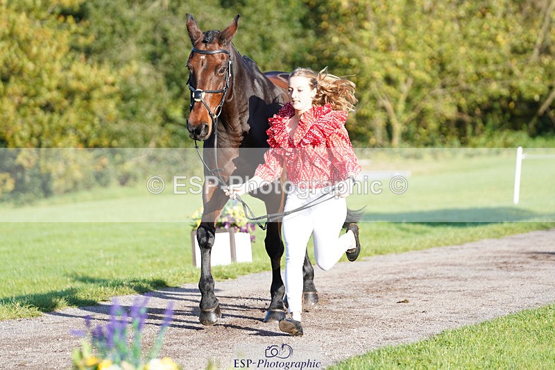 241026-100740-11627 - 018-Alice.Robinson-DERRYS.DIAMOND.CAVALIER