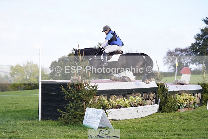 241025-154314-10507 - 235-Sam.Jennings-BILLY.ENERGETIC