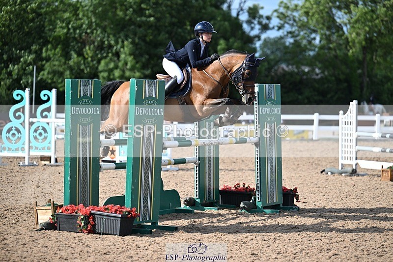 260627-180014-05912 - Cls 27 Foxhunter and 1.10m