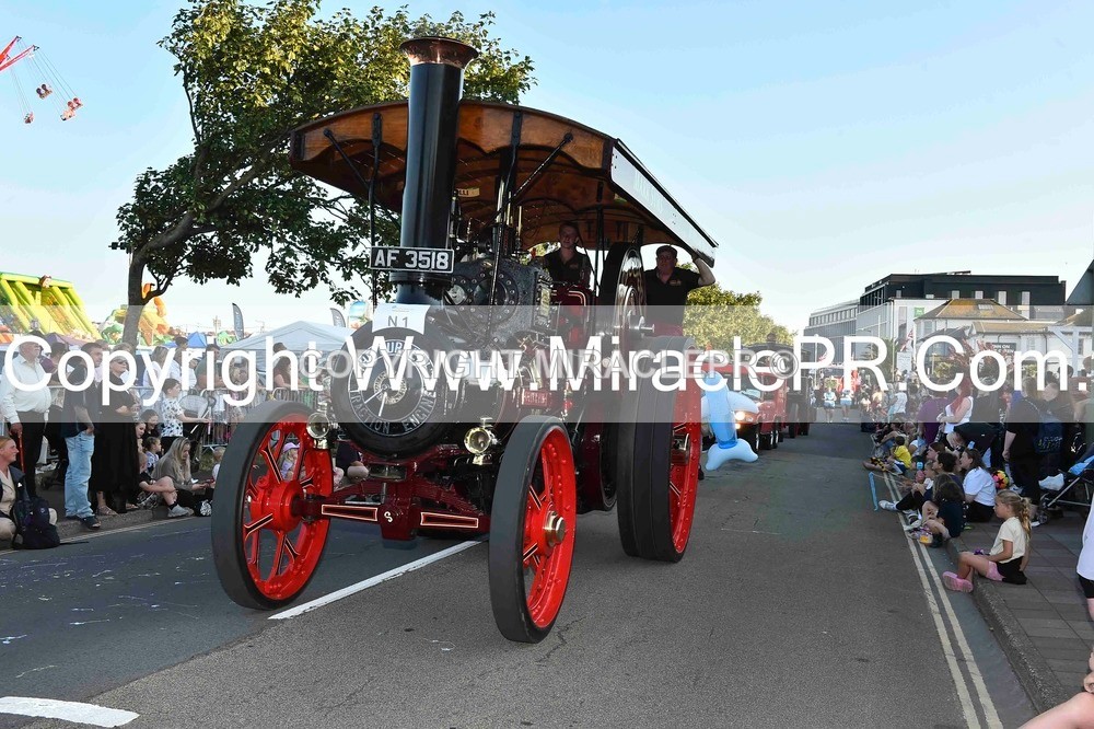 SH4_3499 - Carnival Procession.