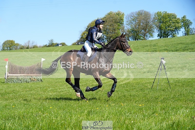 260419-111209-10891 - L-564-Sarah.Battrick