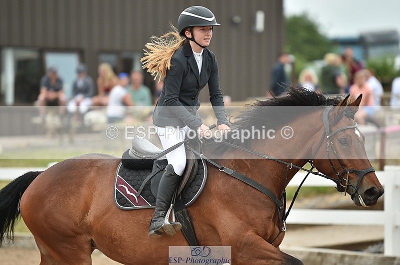 230611A-113152-04805 - Cls 33 95cm Amateur Qualifier