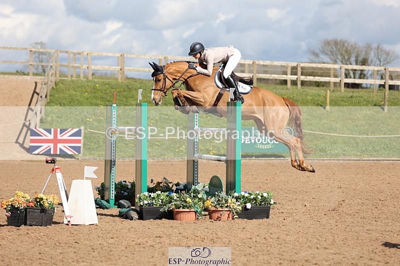 240419A-162230-09345 - Cls 10, 2 Star Big Tour 145cm  15.45 to 16.35 break