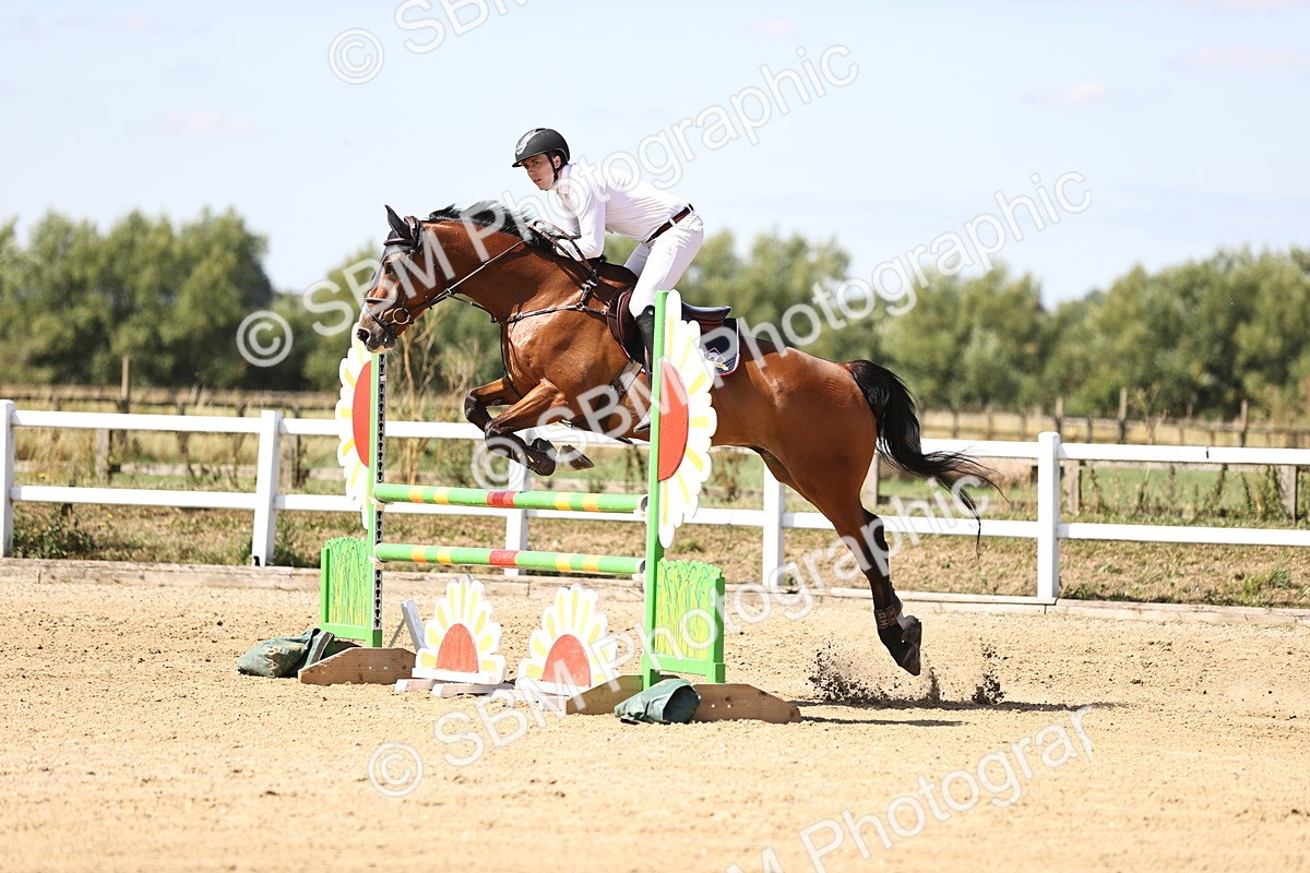 SBM_008088 - Class 10 - Senior 1.05m Open