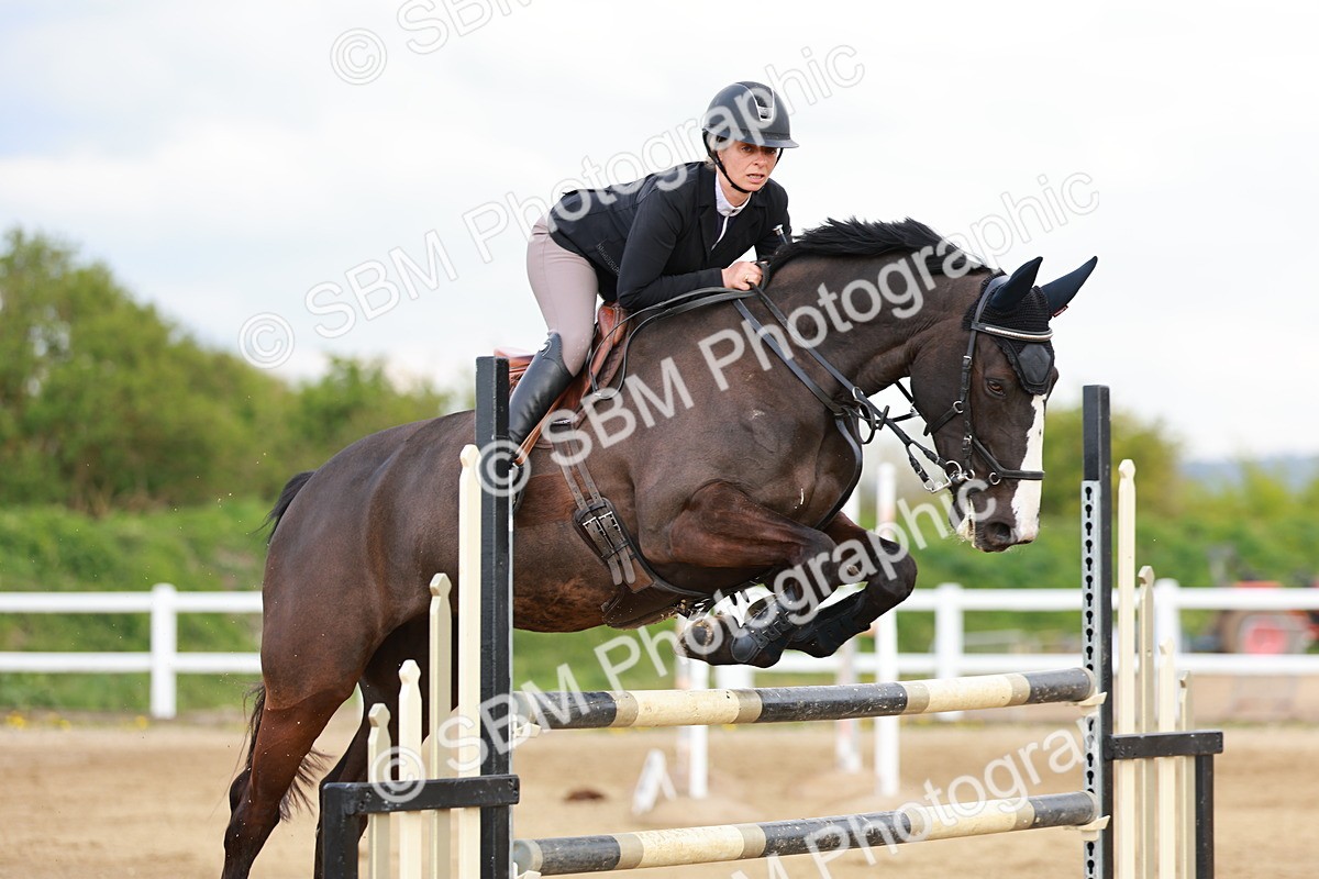 SBM_002636 - Class 5 - Senior Foxhunter - 1.20m