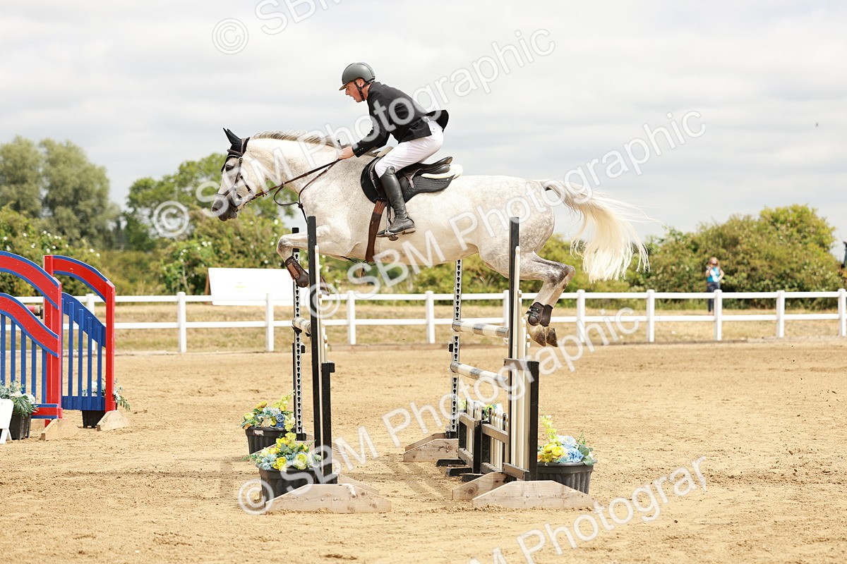 SBM_017821 - Class 21 - Senior Newcomers Championship 2d Rd