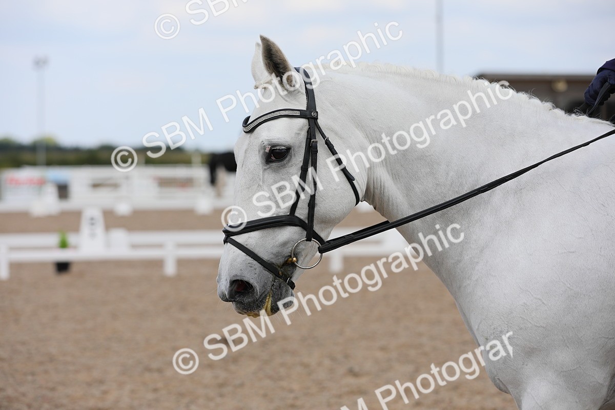 SBM_05807 - Class 32 Novice 1