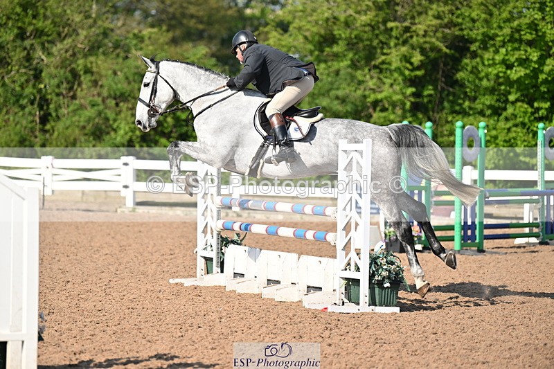 240509A-092417-00109 - Cls 1 British Novice and 90cm Open