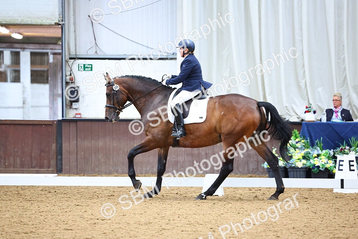SBM_006483 - Class 5 - novice 6 - 12.04-13.07