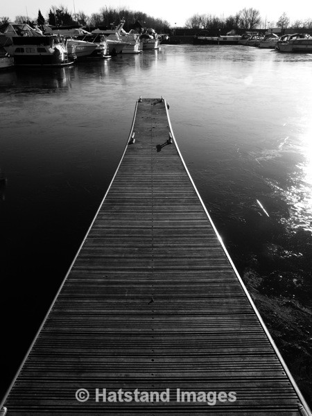 Penton Hook Marina - places