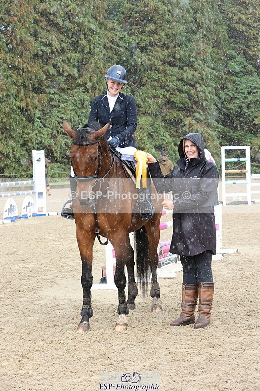 250831A-135808-10377 - Cls 42 Snr 1m Grand Prix