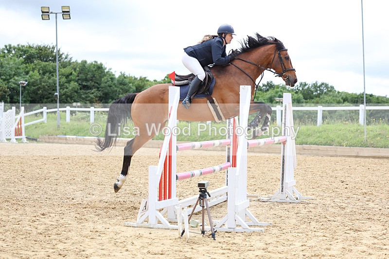 3E7A4314 - Class 7: Senior Newcomers/1.10m open