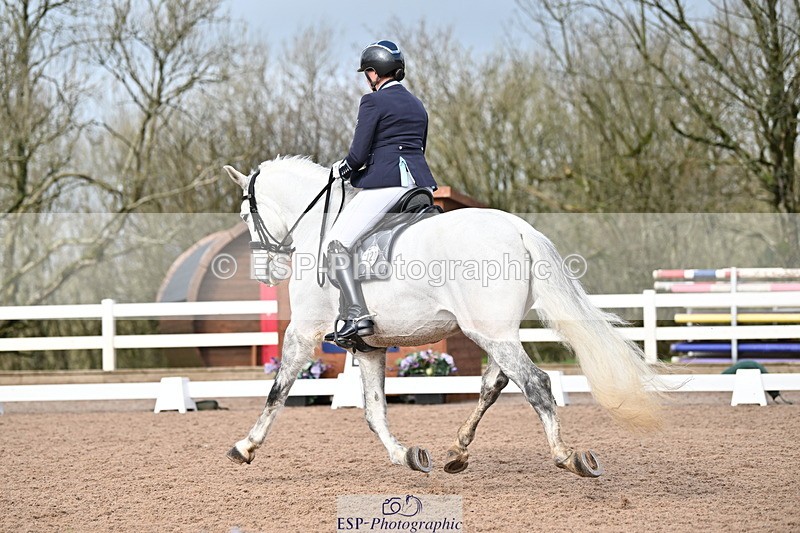 240218A-130931-07549 - 120-PAULA.LEE-Deseado.Santo