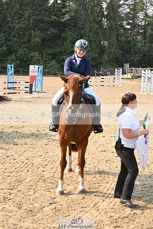 250816A-100430-00606 - Cls 2 Club 80cm