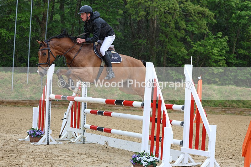 3E7A7098 - Class 7: Senior Newcomers/1.10m open