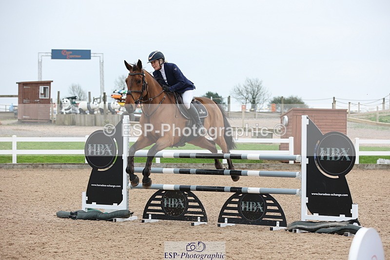 241101A-113707-01431 - FRI Cls 5 Newcomers and 1.10m Open