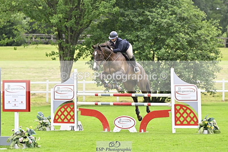 250613A-115627-00831 - Cls 2 Snr 1.15m Members Cup