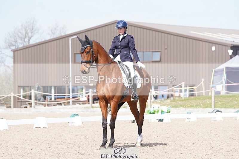 250403-123902-01937 - 036-Abbie.Newbury-Seagry.Viceroy