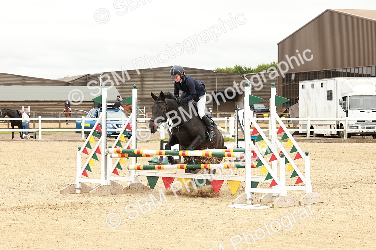 1I0A6887 - Class 2 - Senior British Novice