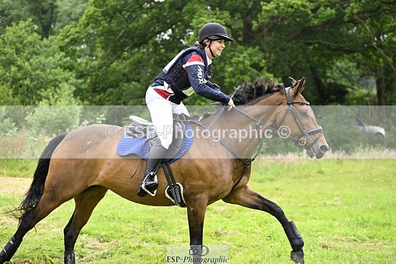 240623-101043-00968 - BE 90 XC 09-35 tro 10-30