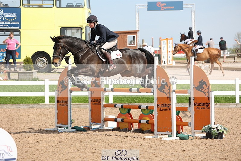 240510A-152120-08722 - Cls 18 1.10m National Am Quali and Open