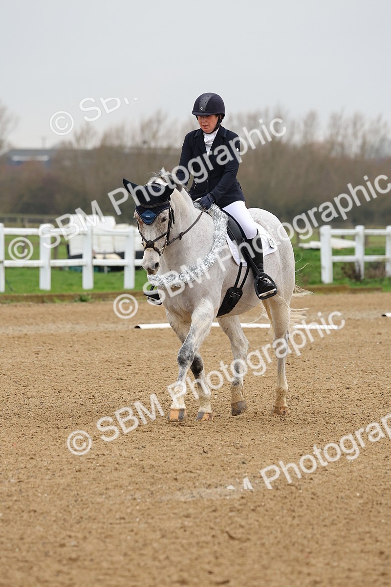 SBM_001590 - Class 8-11 - Novice 2 - Elementary 2