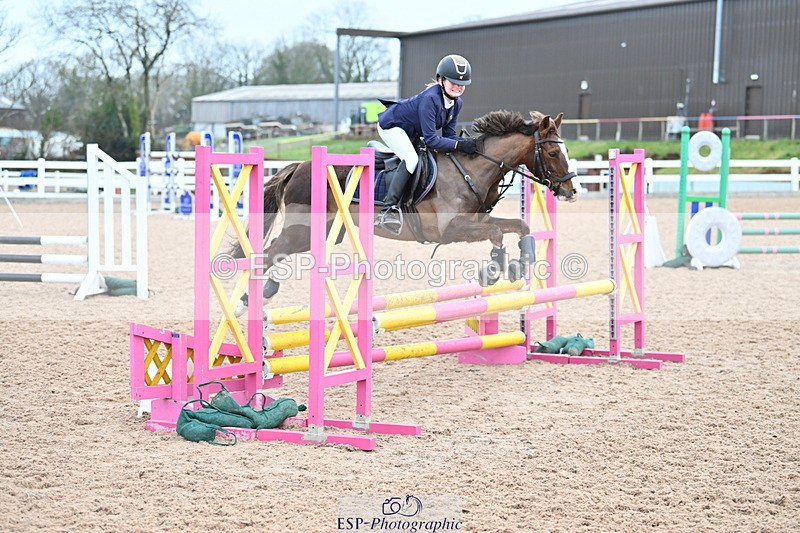 240128A-094612-00090 - Cls 1 Pony Intro 70cm