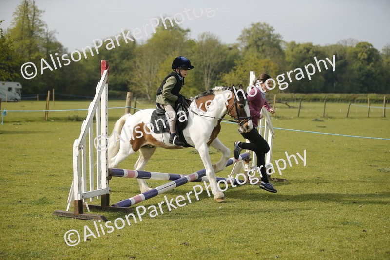 20260426-1017 - Class 1 - Mini Jumping - Lead rein or Assisted