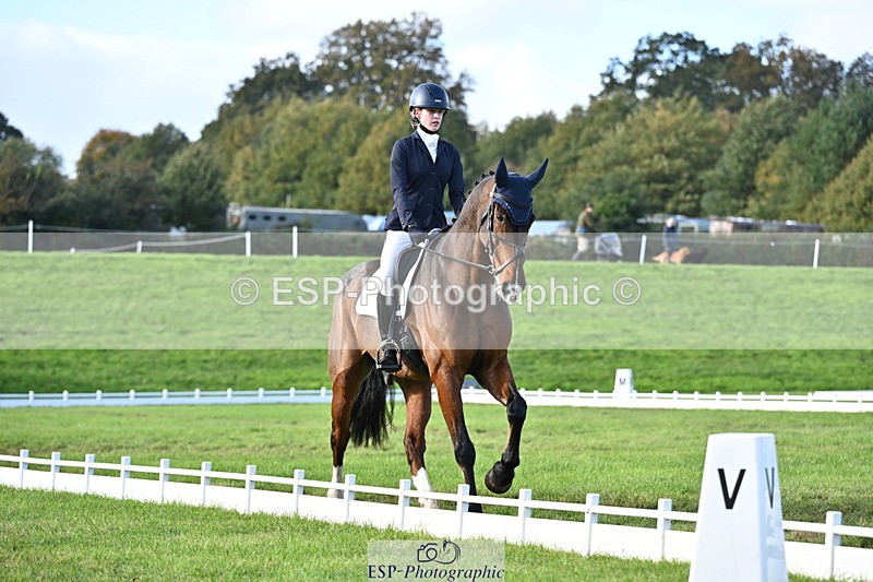 251024A-153142-14073 - E-398-Fenella.Redvers