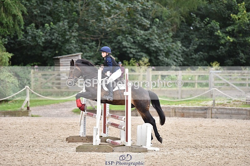 240802-110114-02557 - 80cm Round 1