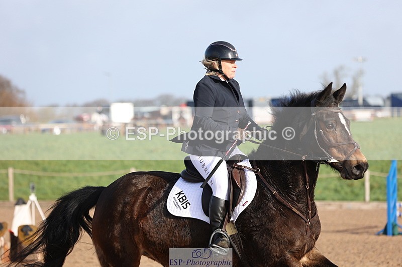 240210A-102803-00420 - Cls 17+18 Club and Schools 70cm