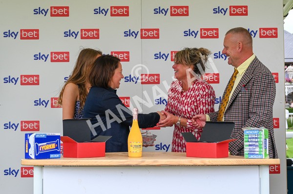 270724-Race 5-Theme Park-9800 - Race 5 4.35pm Sky Bet Prize Drop Handicap