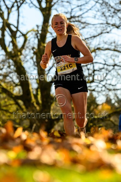 NatRel25-915546 - Senior Female Set Three