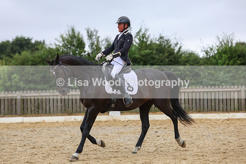 3E7A9473 - Class 5: Novice 3 2024 Section A