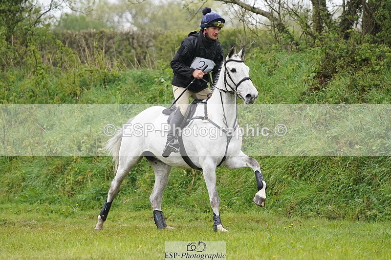 250418-100448-00912 - 002-Daniel.Sibley-BILLY.COMPASS